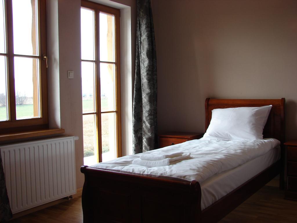 Gosc W Dom Hotel Zbąszynek Cameră foto
